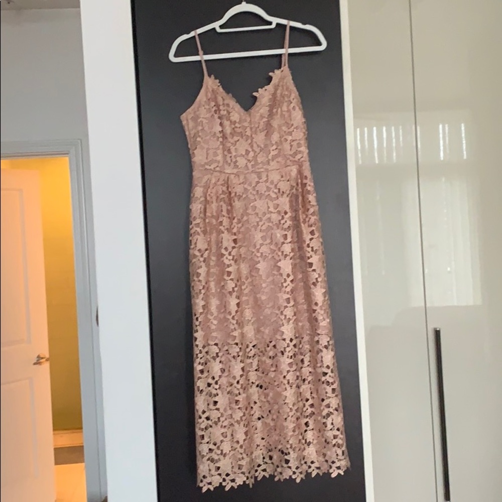 ASTR The Label Lace Taupe Dress